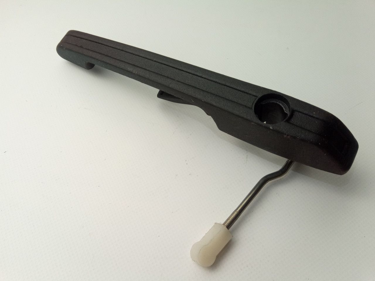 Відкривачі двері на відкритому повітрі VAZ 2108 Дааз ліворуч (з важким) Відкривачі двері на відкритому повітрі VAZ 2108 Дааз ліворуч (з важким)