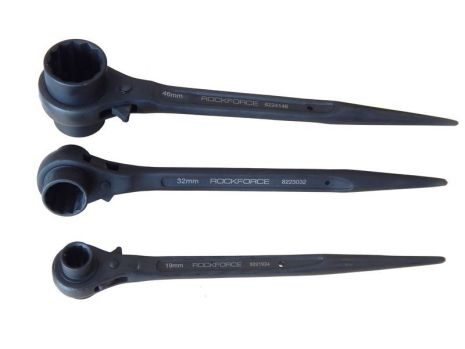 Ключ трещоточный ступичный усиленный 19х24 ROCKFORCE RF-8221924