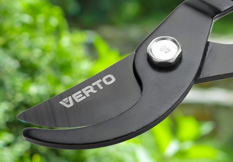 Универсальный сучкорез 700 мм Verto 15G250 Универсальный сучкорез 700 мм Verto 15G250