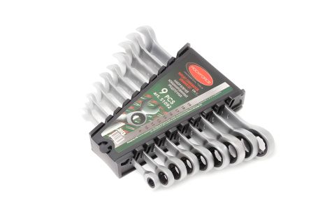 Набор комбинированных трещоточных ключей, 9 предметов (8,10,12,13,14,16,17,18,19мм) с пластиковым держателем ROCKFORCE RF-51092